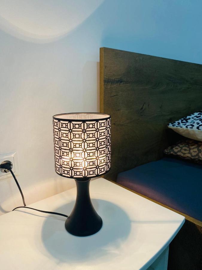 Rooms & Glamping Lana Haus Licko Petrovo Selo Екстер'єр фото