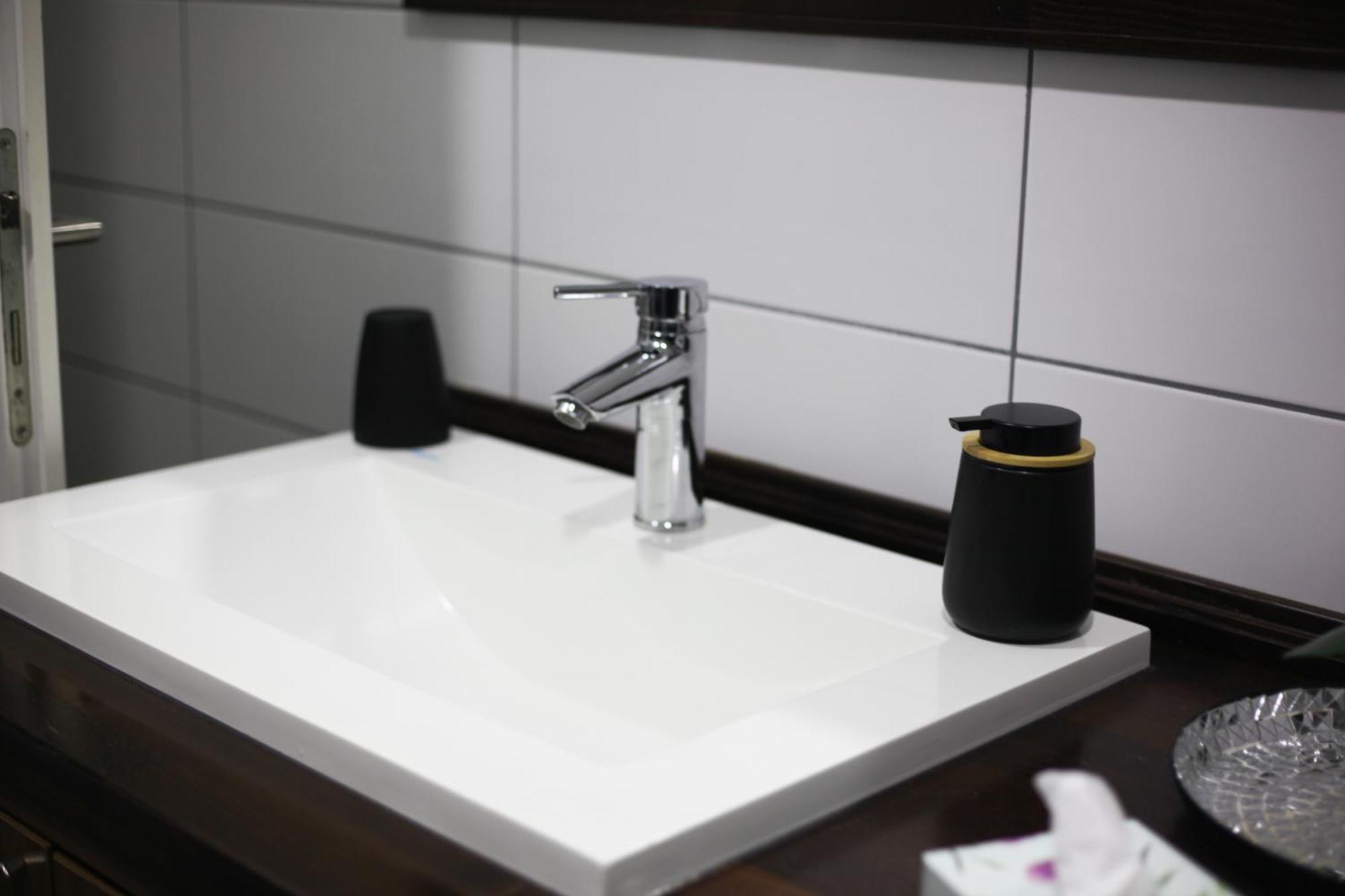 Rooms & Glamping Lana Haus Licko Petrovo Selo Екстер'єр фото